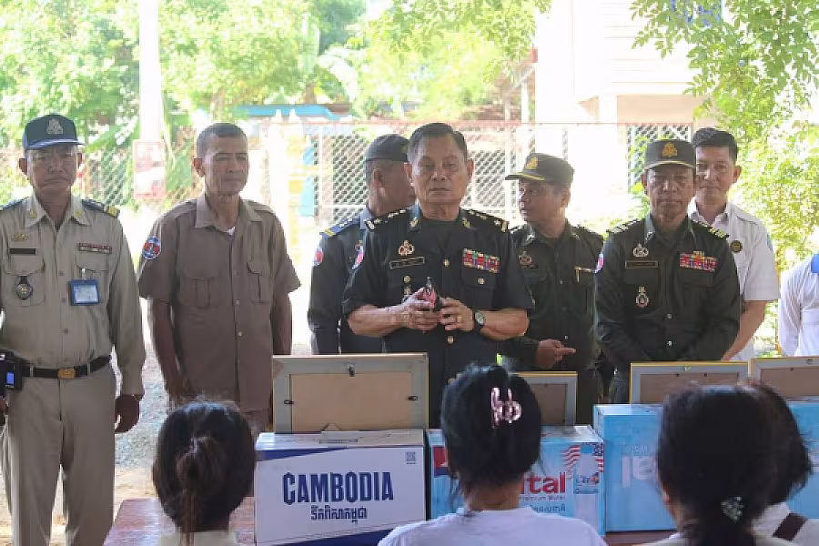 អ.ន.ក. ខេត្តកំពង់ឆ្នាំង នាំយកថវិកាបេឡាមរណសង្រ្គោះជូនគ្រួសារសពចំនួន ៨គ្រួសារ - Image 2