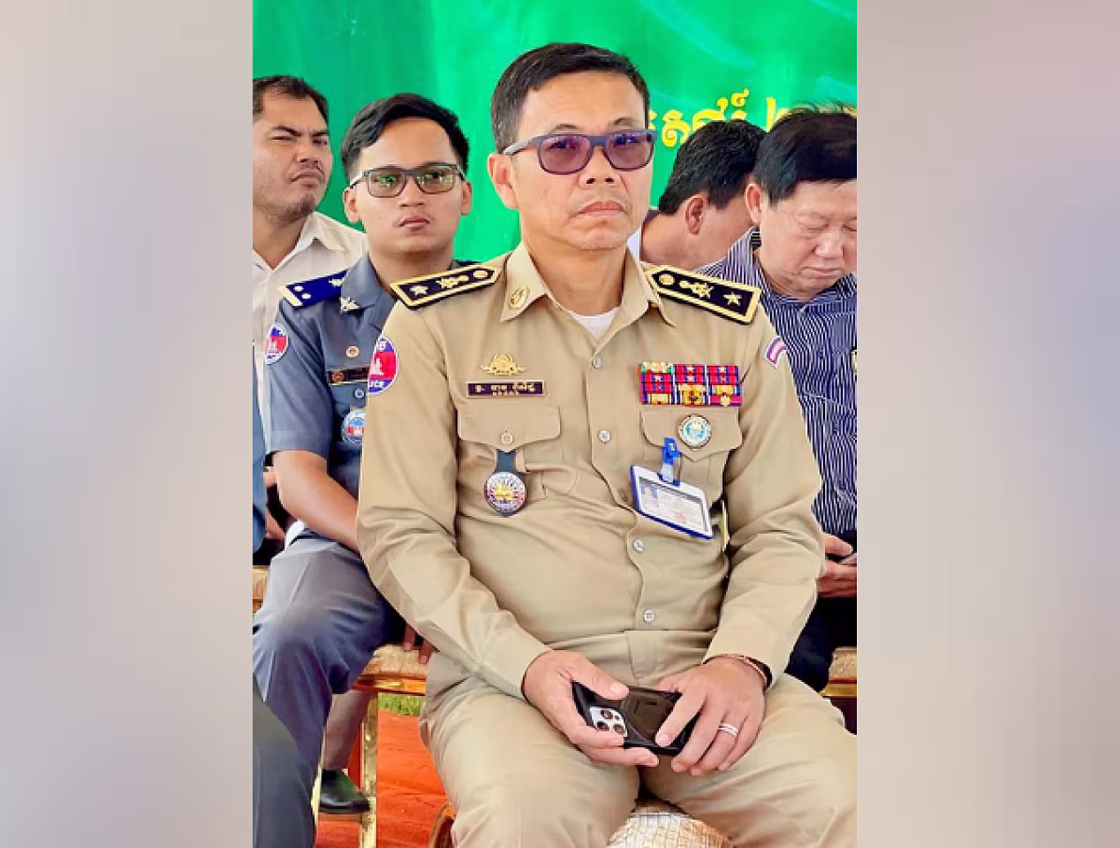 លោកឧត្តមសេនីយ៍ត្រី ធាម ពិសិដ្ឋ ប្រធានលេខាធិការដ្ឋាន ស.អ.ក.ខេត្តត្បូងឃ្មុំ បាន​ចូល​រួម​ឧបត្ថម្ភ​ថវិកា​ចំនួន​ ៣០មុឺនរៀល​ ដេីម្បី​រៀបចំ​មហាសន្និបាត​វិសាមញ្ញ​តំណាង​សមាគម​អតីត​យុទ្ធ​ជន​កម្ពុជា​ទូទាំង​ប្រទេស