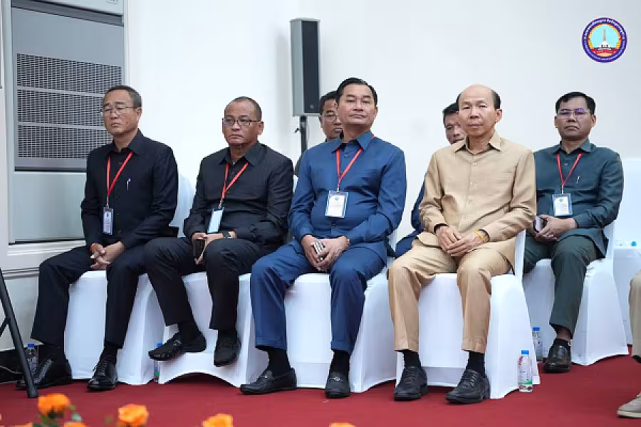 សម្ដេចប្រមុខរដ្ឋស្ដីទី៖ អតីតយុទ្ធជនក្នុងខេត្តកណ្ដាលមានជាងមួយម៉ឺននាក់ ត្រូវបន្តយកចិត្តទុកដាក់គ្រប់គ្រងពួកគាត់ឱ្យបានល្អប្រសើរ   - Image 17