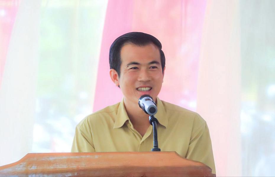 ឃន ចាន់ថៃ អភិបាលស្រុកបារាយណ៍ ខេត្ត​កំពង់​ធំ​ បាន​ចូល​រួម​ឧបត្ថម្ភ​ថវិកា​ចំនួន​ ៥០០ ០០០ រៀល​  ដេីម្បី​រៀបចំ​មហាសន្និបាត​វិសាមញ្ញ​តំណាង​សមាគម​អតីត​យុទ្ធ​ជន​កម្ពុជា​ទូទាំង​ប្រទេស