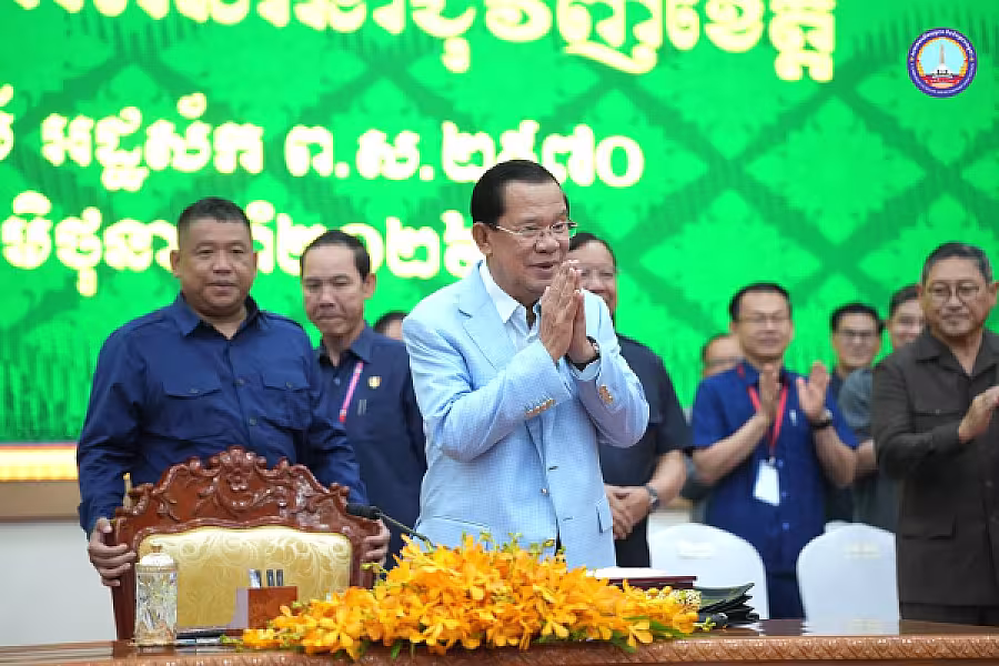 សម្ដេចប្រមុខរដ្ឋស្ដីទី៖ អតីតយុទ្ធជនក្នុងខេត្តកណ្ដាលមានជាងមួយម៉ឺននាក់ ត្រូវបន្តយកចិត្តទុកដាក់គ្រប់គ្រងពួកគាត់ឱ្យបានល្អប្រសើរ   - Image 30