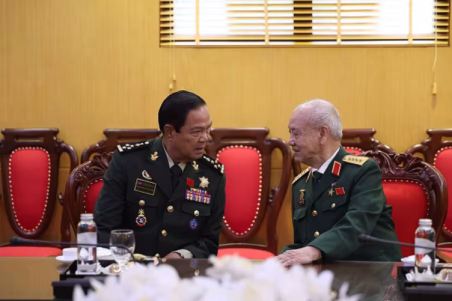 ឯកឧត្តម គន់ គីម អញ្ជើញដឹកនាំគណៈប្រតិភូចូលរួមមហាសន្និបាត តំណាងទូទាំងប្រទេសសមាគមអតីតយុទ្ធជនវៀតណាមលើកទី៨  - Image 22