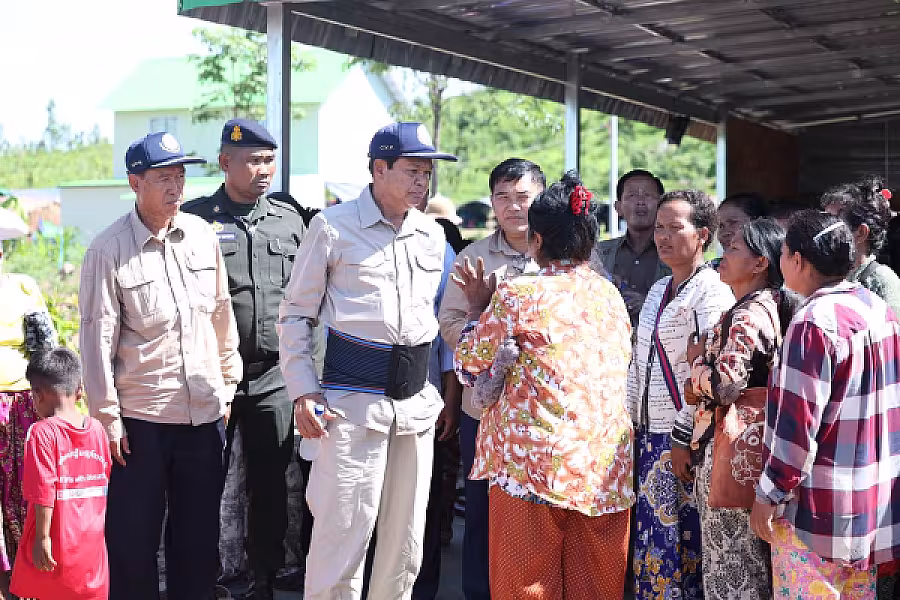 ឯកឧត្តម គន់ គីម អញ្ជើញចុះសួរសុខទុក្ខប្រជាពលរដ្ឋភៀសសឹក ក្នុងខេត្តឧត្តរមានជ័យ - Image 12
