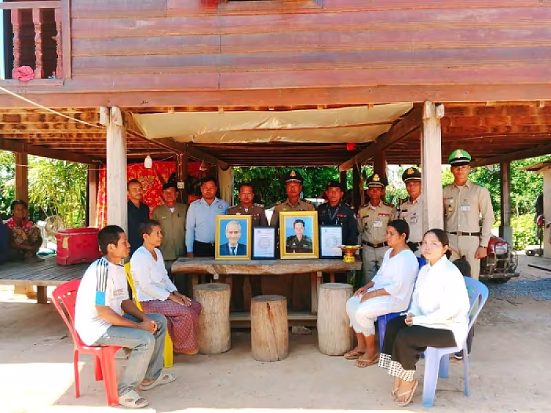 អ.ន.ក.ស្រុកស្រីស្នំ នាំយកថវិកាបេឡាមរណសង្គ្រោះប្រគល់ជូនគ្រួសារសពសមាជិកចំនួន ២គ្រួសារ