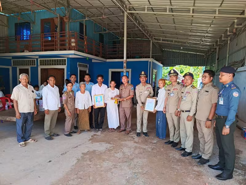 អ.ន.កស្រុកអង្គរជុំ នាំយកថវិកាបេឡាមរណសង្គ្រោះប្រគល់ជូនគ្រួសារសពសមាជិកចំនួន ៣គ្រួសារ - Image 7