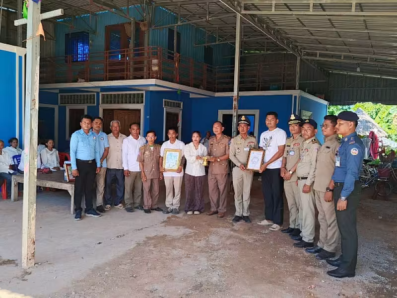 អ.ន.កស្រុកអង្គរជុំ នាំយកថវិកាបេឡាមរណសង្គ្រោះប្រគល់ជូនគ្រួសារសពសមាជិកចំនួន ៣គ្រួសារ - Image 8