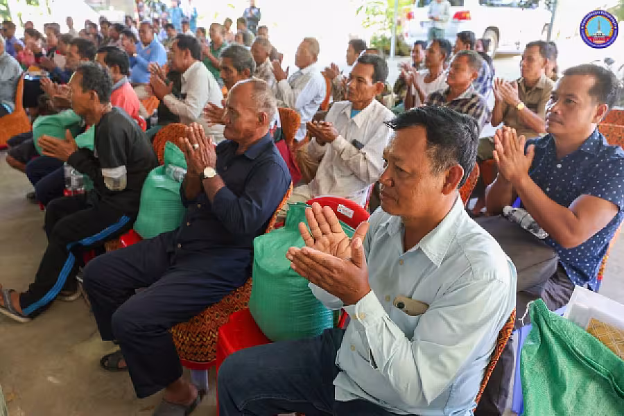 សមាគមរៀបចំពិធីចាប់ឆ្នោតប្រគល់ផ្ទះជូនអតីតយុទ្ធជនចំនួន ៥១គ្រួសារនៅភូមិប៊ុនរ៉ានីសែនជ័យដំណាក់ទ្រយឹង - Image 14