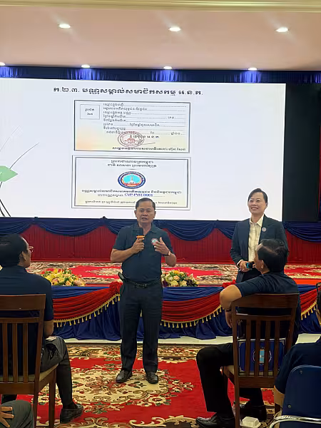 ឯកឧត្តម អ៊ុក ឃ្នួច អញ្ជើញបើកវគ្គបណ្តុះបណ្តាលស្តីពីការងាររដ្ឋបាល និងការងារបេឡាមរណសង្គ្រោះ ជូនគណៈកម្មាធិការសមាគមអតីតយុទ្ធជន និងនិវត្តជនកម្ពុជា(អ.ន.ក.) ខេត្តបន្ទាយមានជ័យ - Image 12