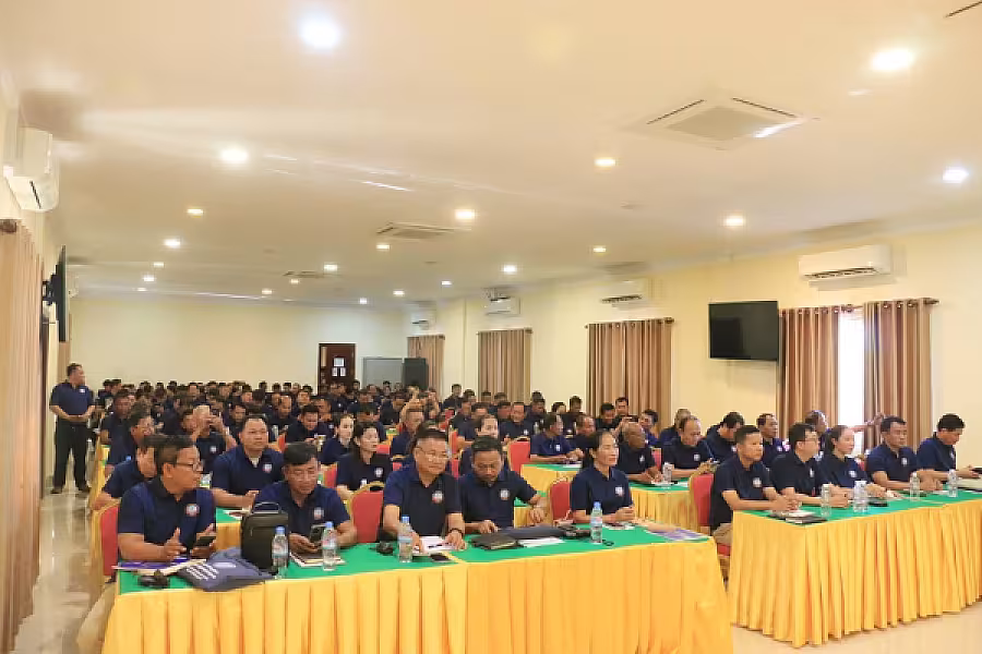 ឯកឧត្តម អ៊ុក ឃ្នួច អញ្ជើញបើកវគ្គបណ្តុះបណ្តាលស្តីពី ការងាររដ្ឋបាល និងការងារបេឡាមរណសង្គ្រោះជូនថ្នាក់ដឹកនាំ និងមន្ត្រី អ.ន.ក. ខេត្តពោធិ៍សាត់ - Image 9