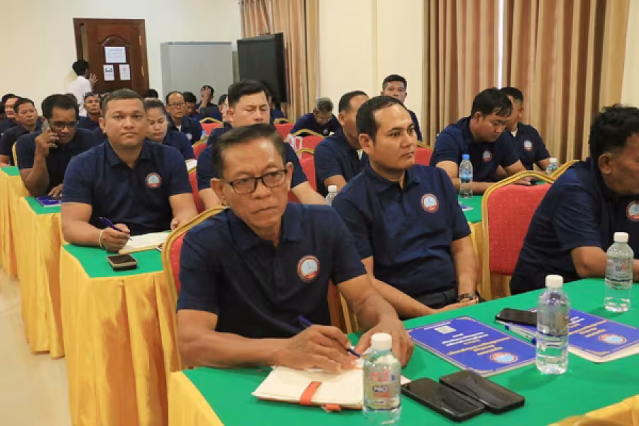 ឯកឧត្តម អ៊ុក ឃ្នួច អញ្ជើញបើកវគ្គបណ្តុះបណ្តាលស្តីពី ការងាររដ្ឋបាល និងការងារបេឡាមរណសង្គ្រោះជូនថ្នាក់ដឹកនាំ និងមន្ត្រី អ.ន.ក. ខេត្តពោធិ៍សាត់ - Image 15