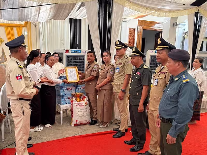 អ.ន.ក. ស្រុកស្អាង នាំយកថវិកាបេឡាមរណសង្គ្រាះ ជូនគ្រួសារសមាជិក - Image 2