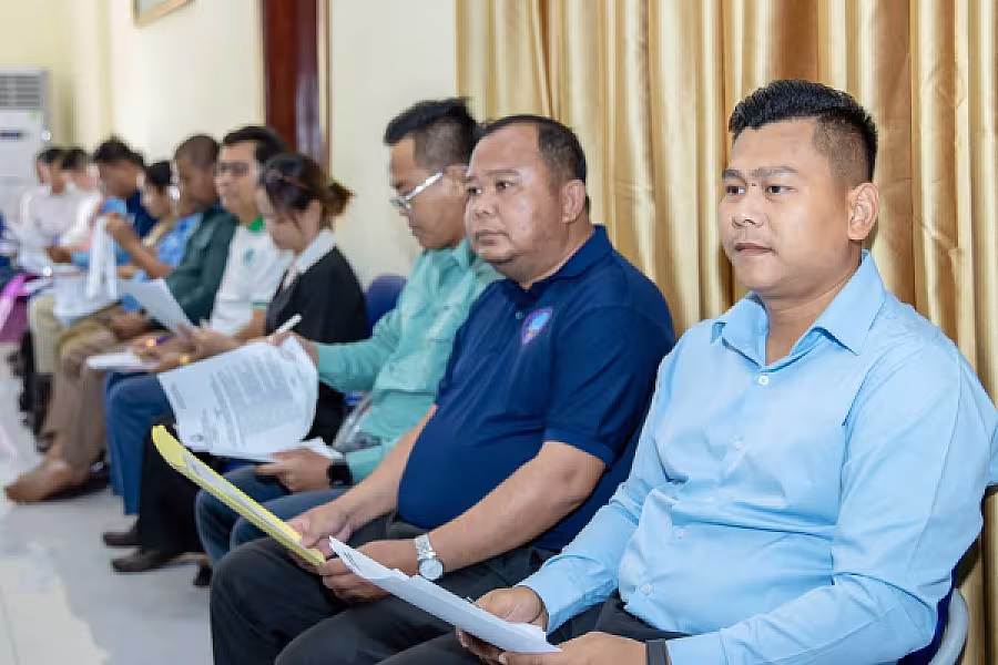 ឯកឧត្តម អ៊ុំ រាត្រី ណែនាំទៅដល់ក្រុមការងារលេខាធិការដ្ឋាន ក្រុង-ស្រុក​ទាំងអស់ ត្រូវធ្វេីបច្ចុប្បន្នភាពអតីតយុទ្ធជន និងនិវត្តជន ឱ្យបាន​ច្បាស់លាស់ - Image 14