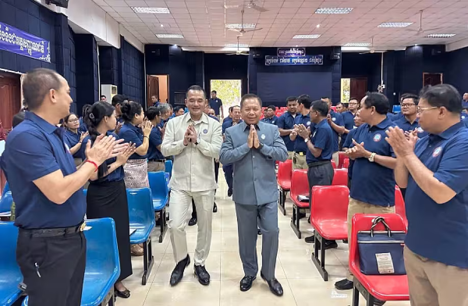 ឯកឧត្តម អ៊ុំ សុខ អញ្ជើញបើកវគ្គបណ្តុះបណ្តាលស្តីពីការងាររដ្ឋបាល និងការងារបេឡាមរណសង្គ្រោះ អ.ន.ក.ខេត្តរតនគិរី
