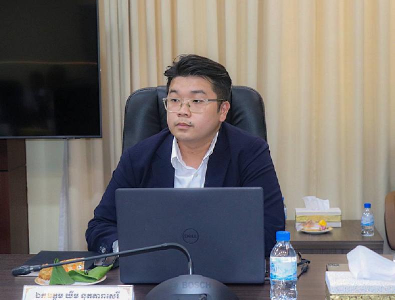 ឯកឧត្ដម ឃីម នុតតារាសេរី ជំនួយការសម្ដេចមហាបវរធិបតី នាយករដ្ឋមន្ត្រីនៃព្រះរាជាណាចក្រកម្ពុជា ចូលរួមថវិកាចំនួន ៤ សែនរៀល ដើម្បីរៀបចំមហាសន្និបាតវិសាមញ្ញតំណាងសមាគមអតីតយុទ្ធជនកម្ពុជា ទូទាំងប្រទេស