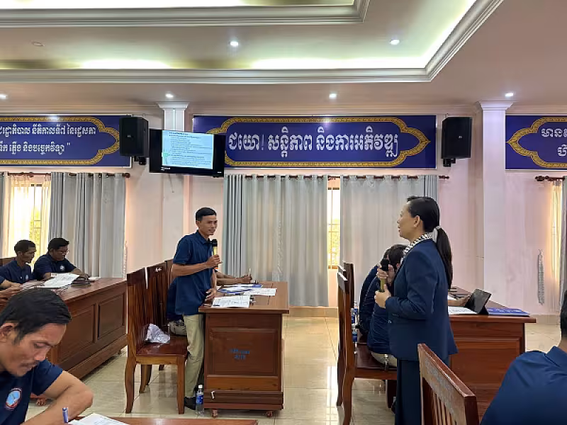 ឯកឧត្តម អ៊ុំ សុខ អញ្ជើញបើកវគ្គបណ្តុះបណ្តាលស្តីពីការងាររដ្ឋបាល និងការងារបេឡាមរណសង្គ្រោះ  ជូន អ.ន.ក.ខេត្តស្ទឹងត្រែង - Image 15