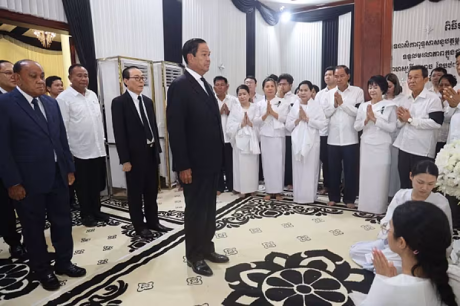 ឯកឧត្តម គន់ គីម អញ្ជើញដឹកនាំគណៈប្រតិភូ អ.ន.ក.គោរពវិញ្ញាណក្ខន្ធសព ម្តាយបង្កើតរបស់ ឯកឧត្តម នៃ គន្ធ  - Image 7