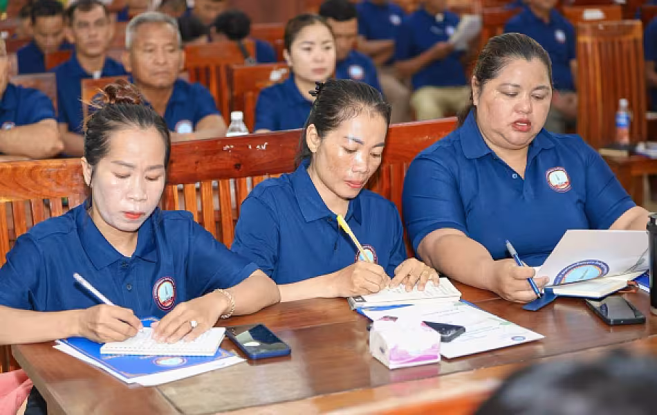 ឯកឧត្តម អ៊ុំ សុខ អញ្ជើញបើកវគ្គបណ្តុះបណ្តាលស្តីពីការងាររដ្ឋបាល និងការងារបេឡាមរណសង្គ្រោះ  ជូន អ.ន.ក.ខេត្តស្ទឹងត្រែង - Image 23