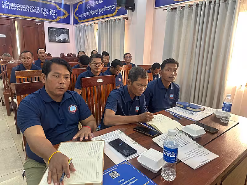 ឯកឧត្តម អ៊ុំ សុខ អញ្ជើញបើកវគ្គបណ្តុះបណ្តាលស្តីពីការងាររដ្ឋបាល និងការងារបេឡាមរណសង្គ្រោះ  ជូន អ.ន.ក.ខេត្តស្ទឹងត្រែង - Image 24