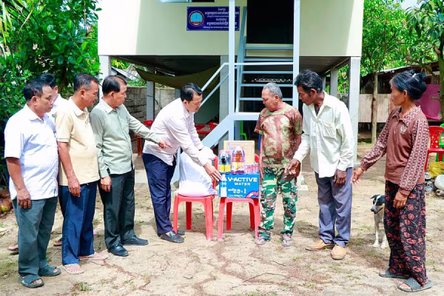 អ.ន.ក.ស្រុកគិរីរង់ ចុះពិនិត្យផ្ទះចំនួន ៣ខ្នង ដែលបានសាងសង់រួចរាល់ - Image 5