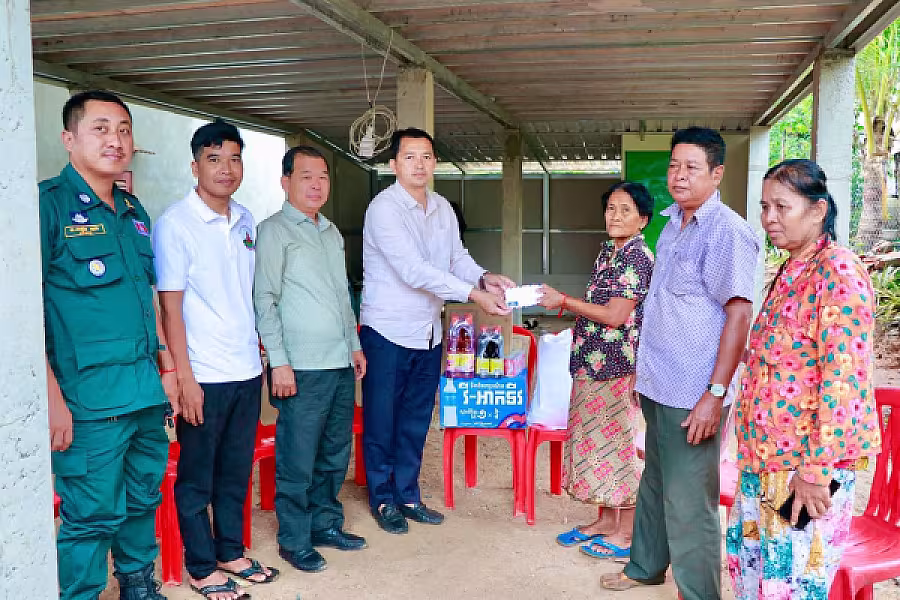 អ.ន.ក.ស្រុកគិរីរង់ ចុះពិនិត្យផ្ទះចំនួន ៣ខ្នង ដែលបានសាងសង់រួចរាល់ - Image 8