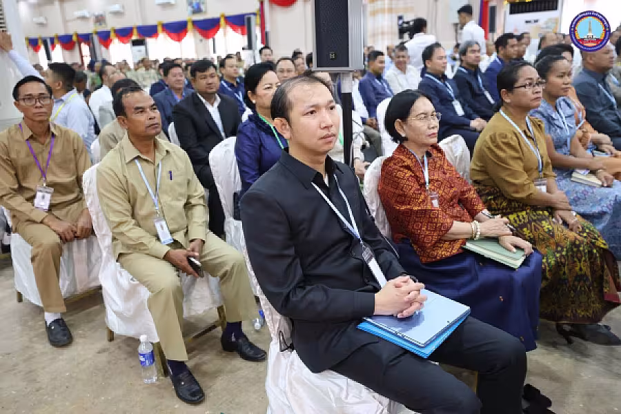 សម្ដេចអគ្គមហាសេនាបតីតេជោ ហ៊ុន សែន អញ្ជើញជាអធិបតីភាពដ៏ខ្ពង់ខ្ពស់បំផុតក្នុងពិធីសំណេះសំណាលជាមួយក្រុមប្រឹក្សាខេត្តក្រចេះ - Image 16