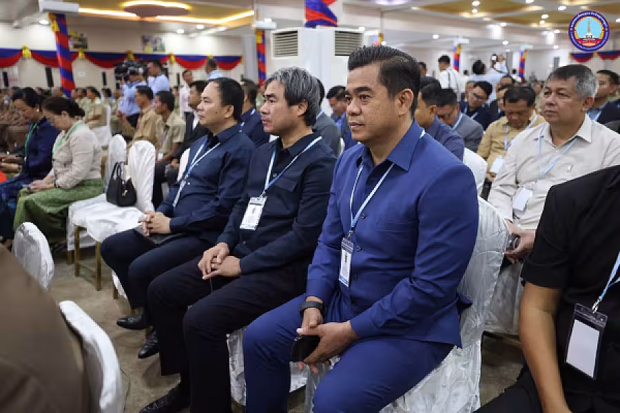 សម្ដេចអគ្គមហាសេនាបតីតេជោ ហ៊ុន សែន អញ្ជើញជាអធិបតីភាពដ៏ខ្ពង់ខ្ពស់បំផុតក្នុងពិធីសំណេះសំណាលជាមួយក្រុមប្រឹក្សាខេត្តក្រចេះ - Image 17