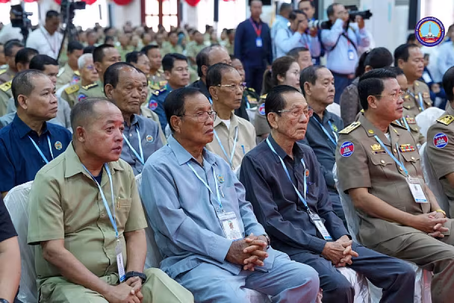 សម្ដេចអគ្គមហាសេនាបតីតេជោ ហ៊ុន សែន អញ្ជើញជាអធិបតីភាពដ៏ខ្ពង់ខ្ពស់បំផុតក្នុងពិធីសំណេះសំណាលជាមួយក្រុមប្រឹក្សាខេត្តក្រចេះ - Image 20