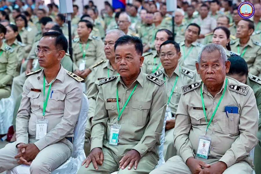 សម្ដេចអគ្គមហាសេនាបតីតេជោ ហ៊ុន សែន អញ្ជើញជាអធិបតីភាពដ៏ខ្ពង់ខ្ពស់បំផុតក្នុងពិធីសំណេះសំណាលជាមួយក្រុមប្រឹក្សាខេត្តក្រចេះ - Image 25