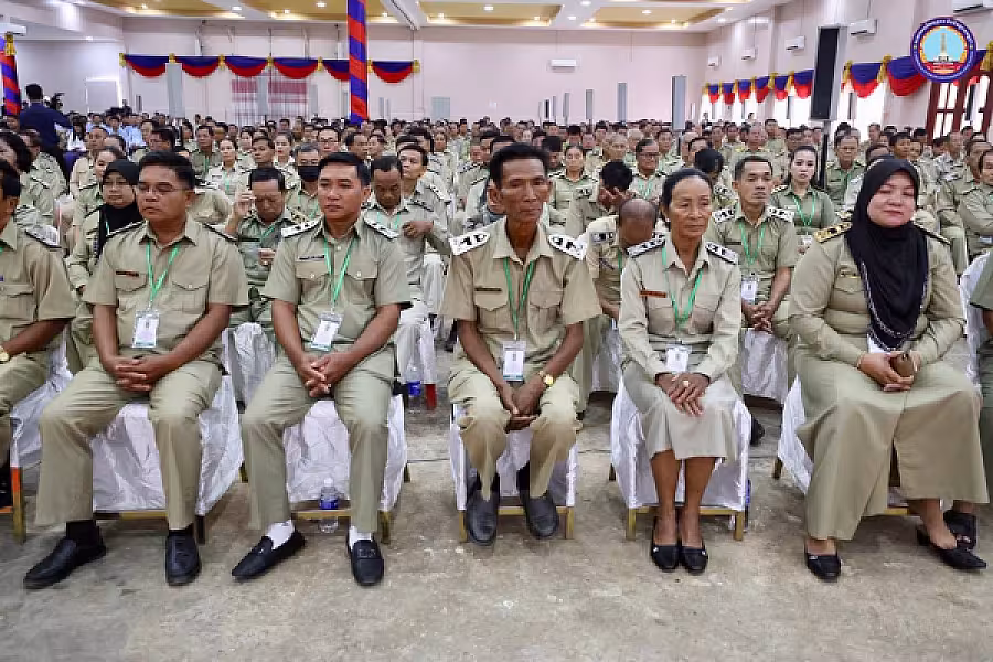 សម្ដេចអគ្គមហាសេនាបតីតេជោ ហ៊ុន សែន អញ្ជើញជាអធិបតីភាពដ៏ខ្ពង់ខ្ពស់បំផុតក្នុងពិធីសំណេះសំណាលជាមួយក្រុមប្រឹក្សាខេត្តក្រចេះ - Image 26