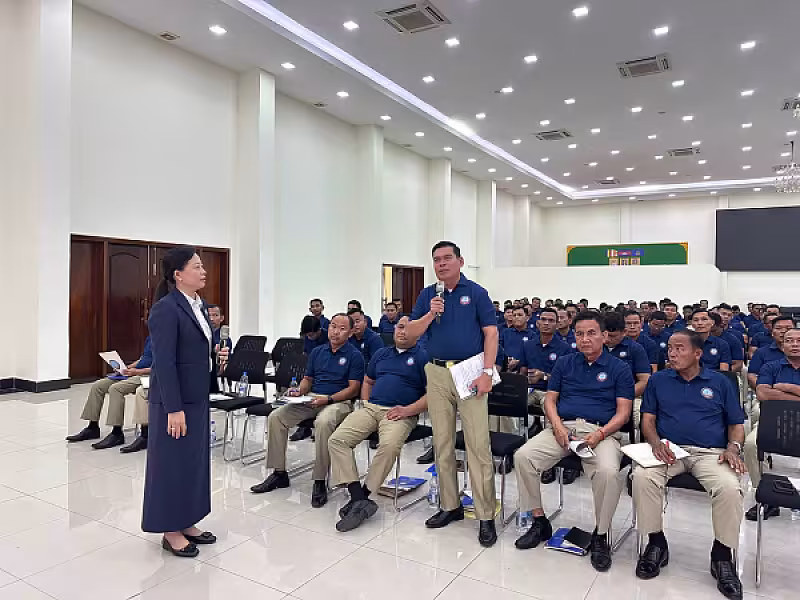 ឯកឧត្តម អ៊ុំ សុខ អញ្ជើញបើកវគ្គបណ្តុះបណ្តាលស្តីពីការងាររដ្ឋបាល និងការងារបេឡាមរណសង្គ្រោះ អ.ន.ក.ខេត្តស្វាយរៀង។ - Image 15