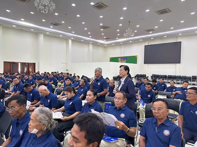 ឯកឧត្តម អ៊ុំ សុខ អញ្ជើញបើកវគ្គបណ្តុះបណ្តាលស្តីពីការងាររដ្ឋបាល និងការងារបេឡាមរណសង្គ្រោះ អ.ន.ក.ខេត្តស្វាយរៀង។ - Image 18