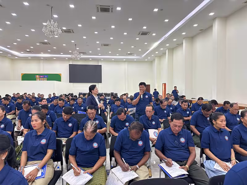 ឯកឧត្តម អ៊ុំ សុខ អញ្ជើញបើកវគ្គបណ្តុះបណ្តាលស្តីពីការងាររដ្ឋបាល និងការងារបេឡាមរណសង្គ្រោះ អ.ន.ក.ខេត្តស្វាយរៀង។ - Image 19