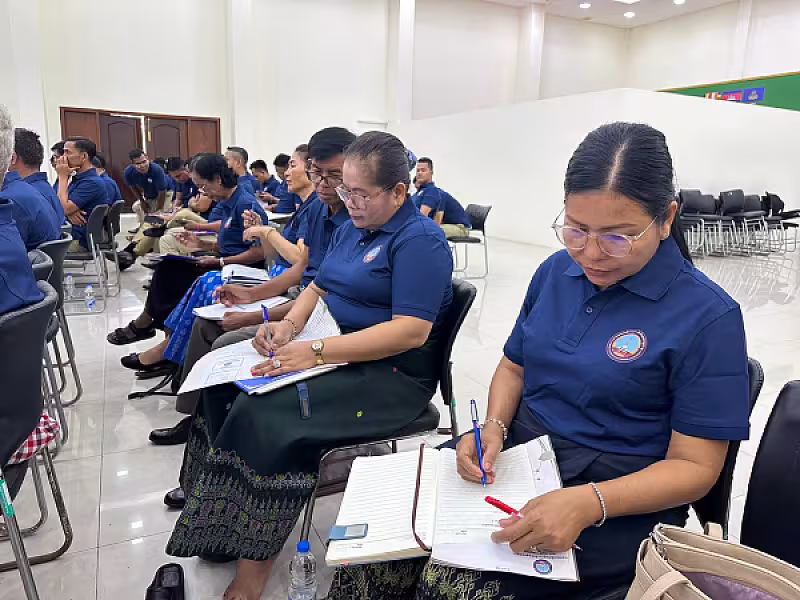 ឯកឧត្តម អ៊ុំ សុខ អញ្ជើញបើកវគ្គបណ្តុះបណ្តាលស្តីពីការងាររដ្ឋបាល និងការងារបេឡាមរណសង្គ្រោះ អ.ន.ក.ខេត្តស្វាយរៀង។ - Image 29
