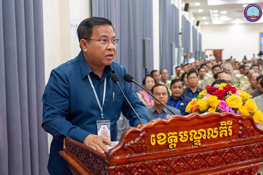 សម្តេចអគ្គមហាសេនាបតីតេជោ ហ៊ុន សែន អញ្ជើជាអធិបតីដ៏ខ្ពង់ខ្ពស់ក្នុងពិធីសំណេះ​សំណាលជាមួយក្រុមប្រឹក្សាខេត្ត មណ្ឌលគិរី - Image 14
