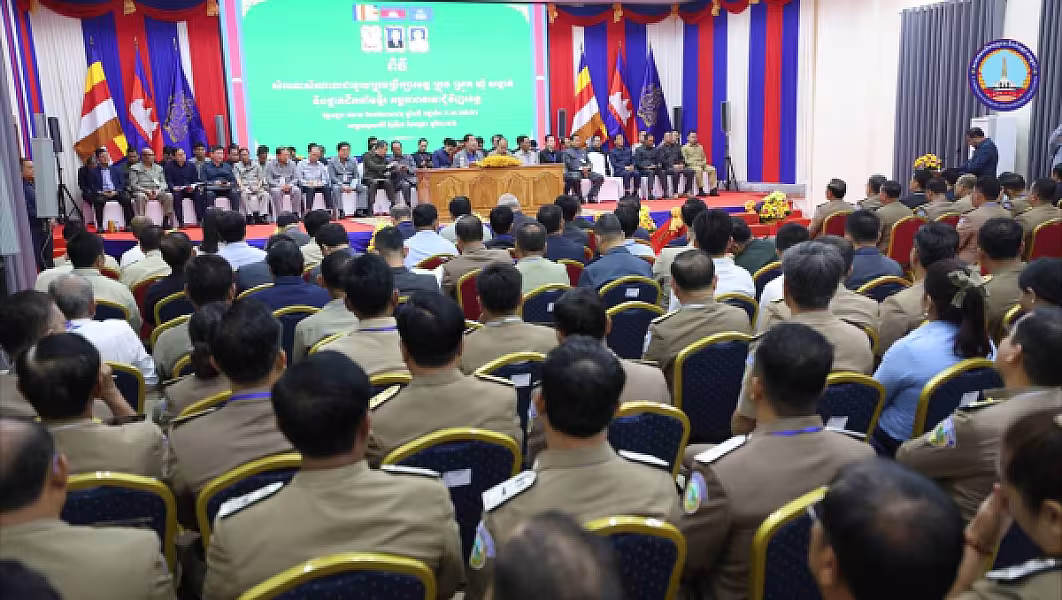 សម្តេចអគ្គមហាសេនាបតីតេជោ ហ៊ុន សែន អញ្ជើជាអធិបតីដ៏ខ្ពង់ខ្ពស់ក្នុងពិធីសំណេះ​សំណាលជាមួយក្រុមប្រឹក្សាខេត្ត មណ្ឌលគិរី - Image 15