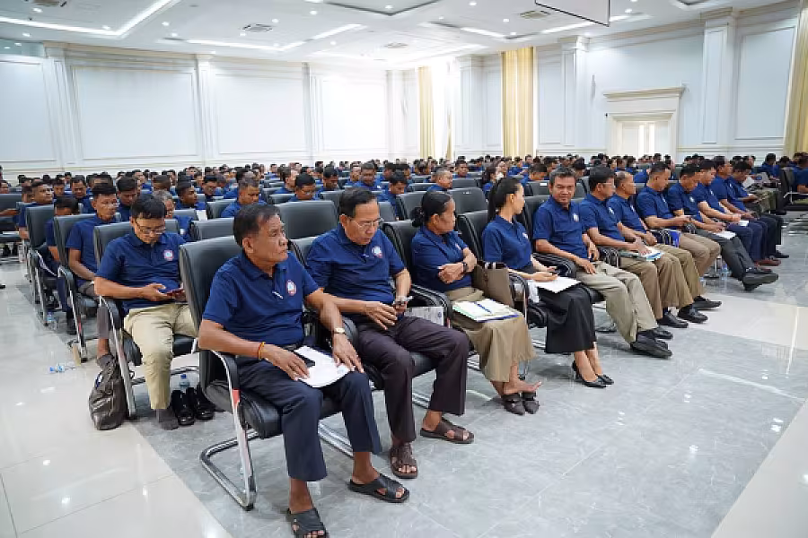 ឯកឧត្តម អ៊ុំ សុខ អញ្ជើញបើកវគ្គបណ្តុះបណ្តាលស្តីពីការងាររដ្ឋបាល និងការងារបេឡាមរណសង្គ្រោះ ជូន អ.ន.ក.ខេត្តព្រៃវែង - Image 7