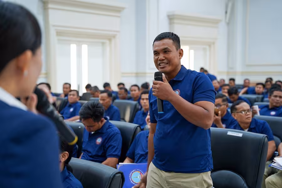 ឯកឧត្តម អ៊ុំ សុខ អញ្ជើញបើកវគ្គបណ្តុះបណ្តាលស្តីពីការងាររដ្ឋបាល និងការងារបេឡាមរណសង្គ្រោះ ជូន អ.ន.ក.ខេត្តព្រៃវែង - Image 13