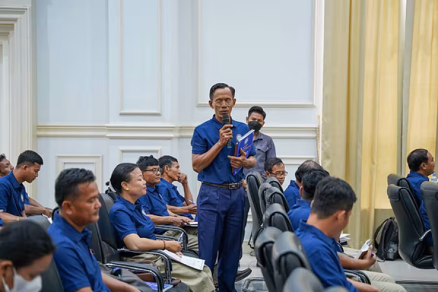 ឯកឧត្តម អ៊ុំ សុខ អញ្ជើញបើកវគ្គបណ្តុះបណ្តាលស្តីពីការងាររដ្ឋបាល និងការងារបេឡាមរណសង្គ្រោះ ជូន អ.ន.ក.ខេត្តព្រៃវែង - Image 15
