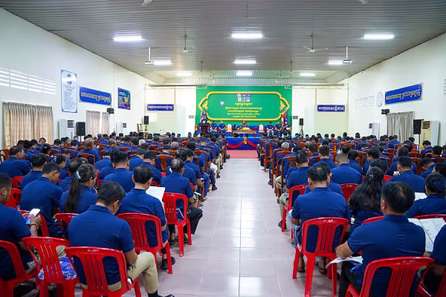 ឯកឧត្តម អ៊ុំ សុខ អញ្ជើញបើកវគ្គបណ្តុះ បណ្តាលស្តីពីការងាររដ្ឋបាល និងការងារបេឡាមរណសង្គ្រោះ ជូន អ.ន.ក.ខេត្តកណ្តាល - Image 29